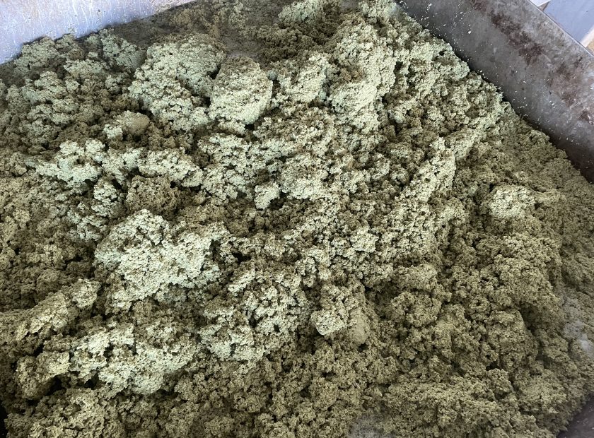 螺旋压榨机处理橡胶脱水处理视频